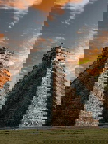 中文小团墨西哥坎昆奇琴伊察+伊克·基尔天坑+史威杜恩天坑1日游

