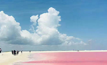 中文小团墨西哥城日月金字塔&霍奇米尔科+坎昆奇琴伊察&粉红湖&女人岛&双天坑超值9天8晚

