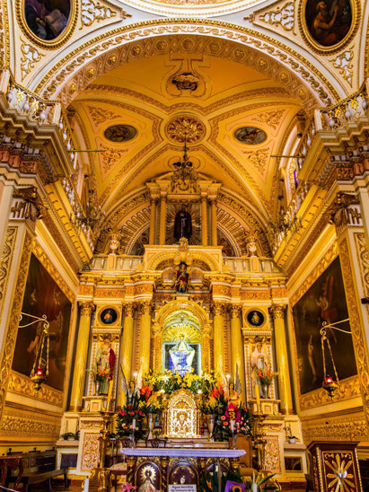 listing-details-carousel